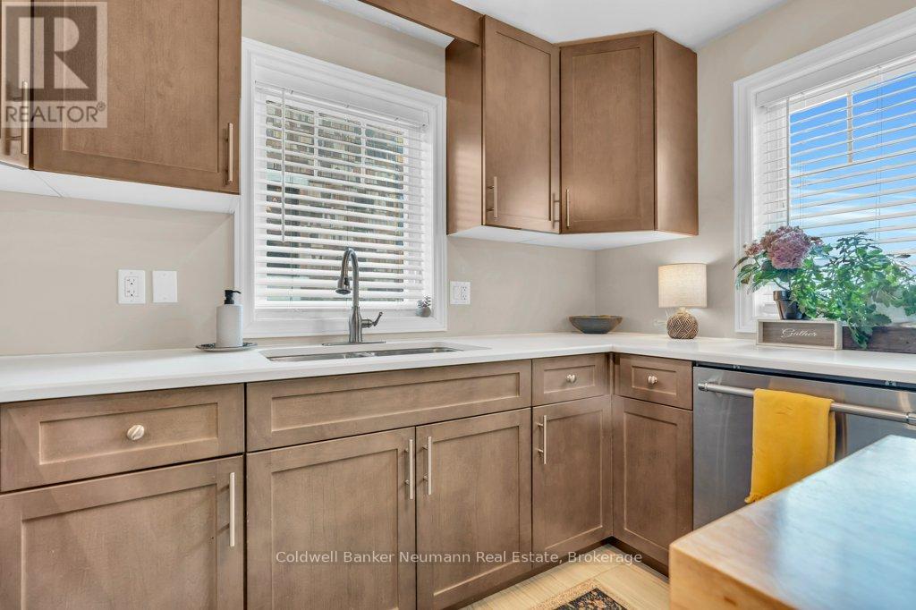 30 - 39 Kay Crescent, Guelph, Ontario  N1L 0N5 - Photo 9 - X12127981