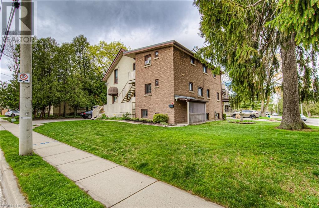 126 David Street, Kitchener, Ontario  N2G 1Y2 - Photo 3 - 40725397