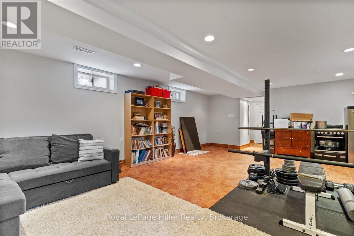 165 Station Road, Perth South, Ontario  N0K 1X0 - Photo 41 - X12128115