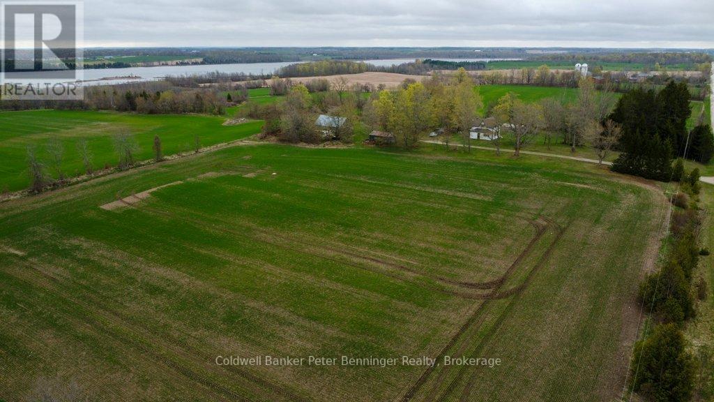 252 5 Side Road N, Arran-Elderslie, Ontario  N0H 2C5 - Photo 4 - X12128190