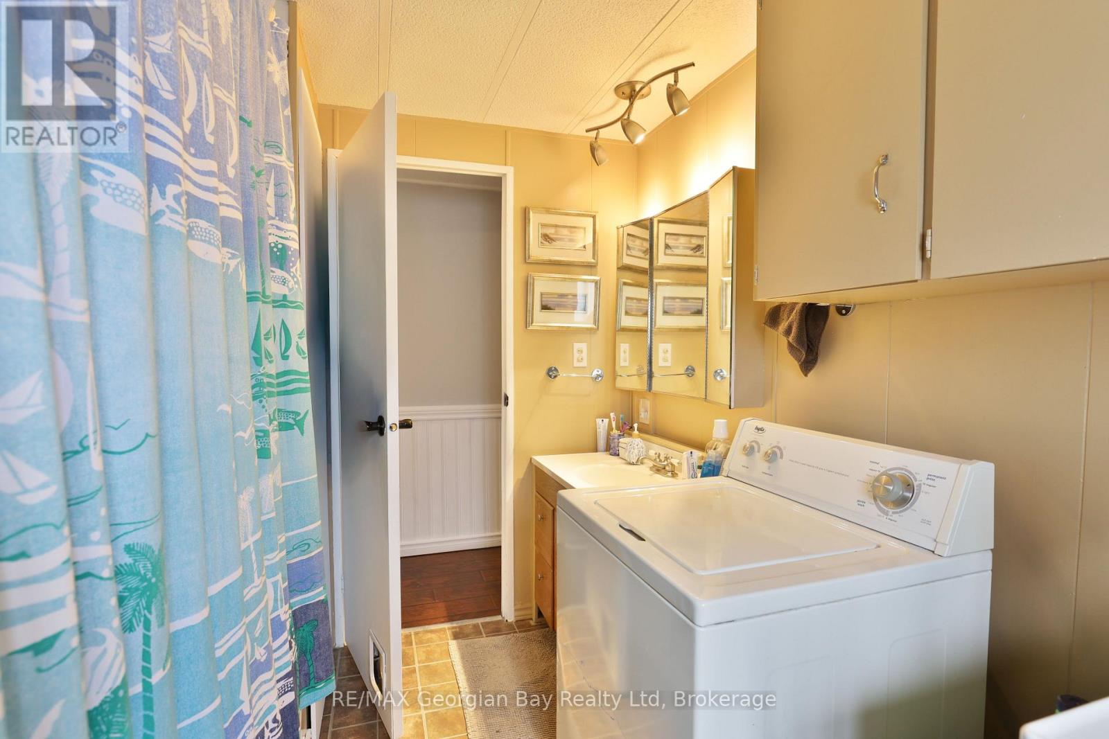 32 Northland Road, Midland, Ontario  L4R 4B5 - Photo 15 - S12128428