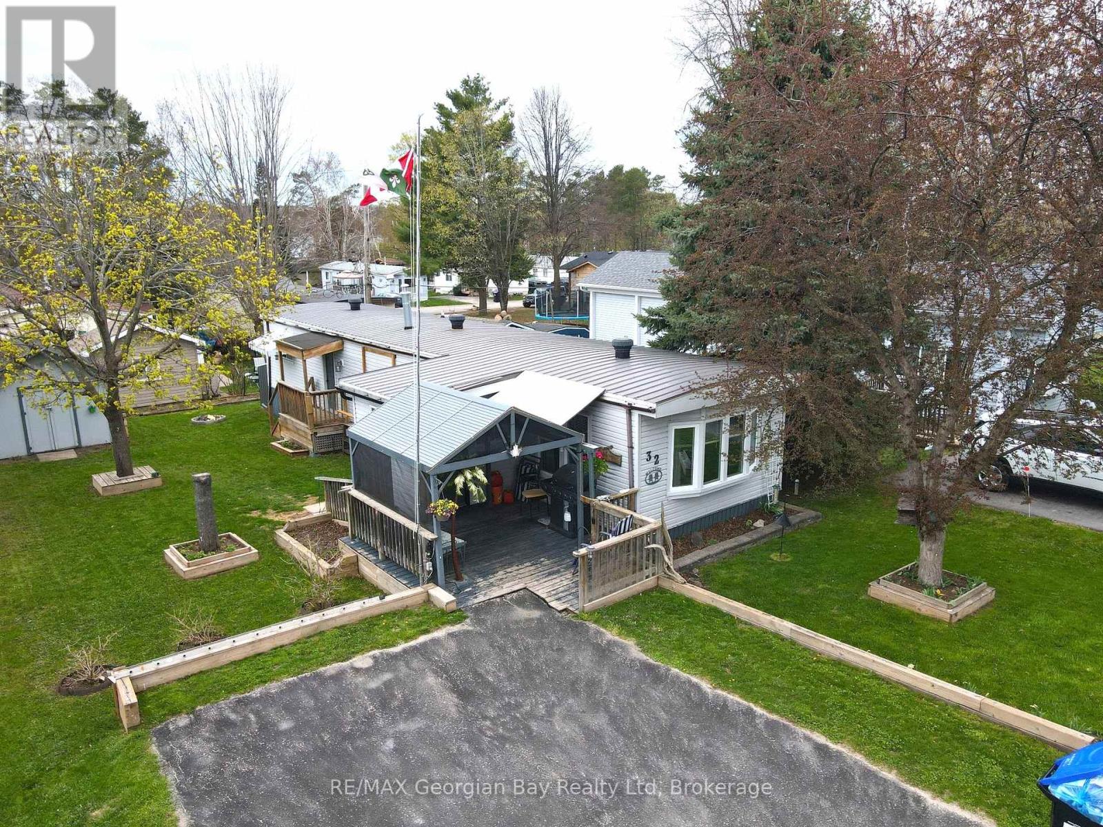 32 Northland Road, Midland, Ontario  L4R 4B5 - Photo 22 - S12128428