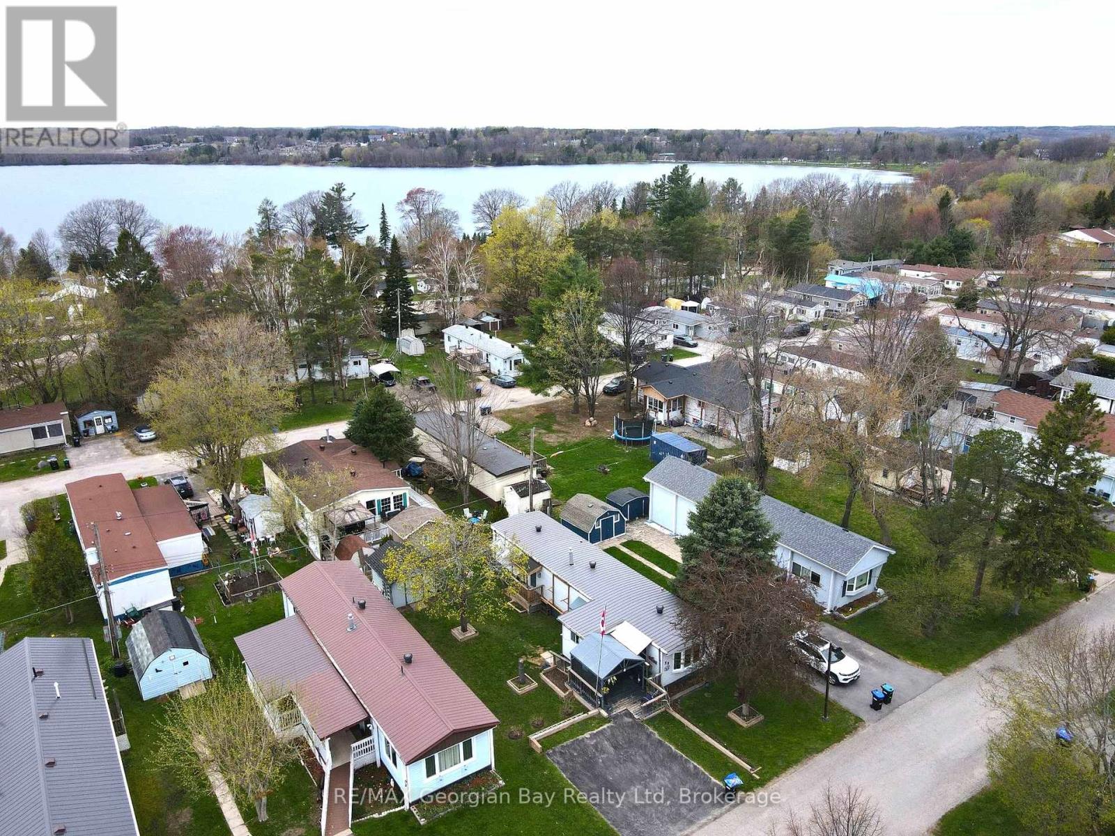 32 Northland Road, Midland, Ontario  L4R 4B5 - Photo 23 - S12128428