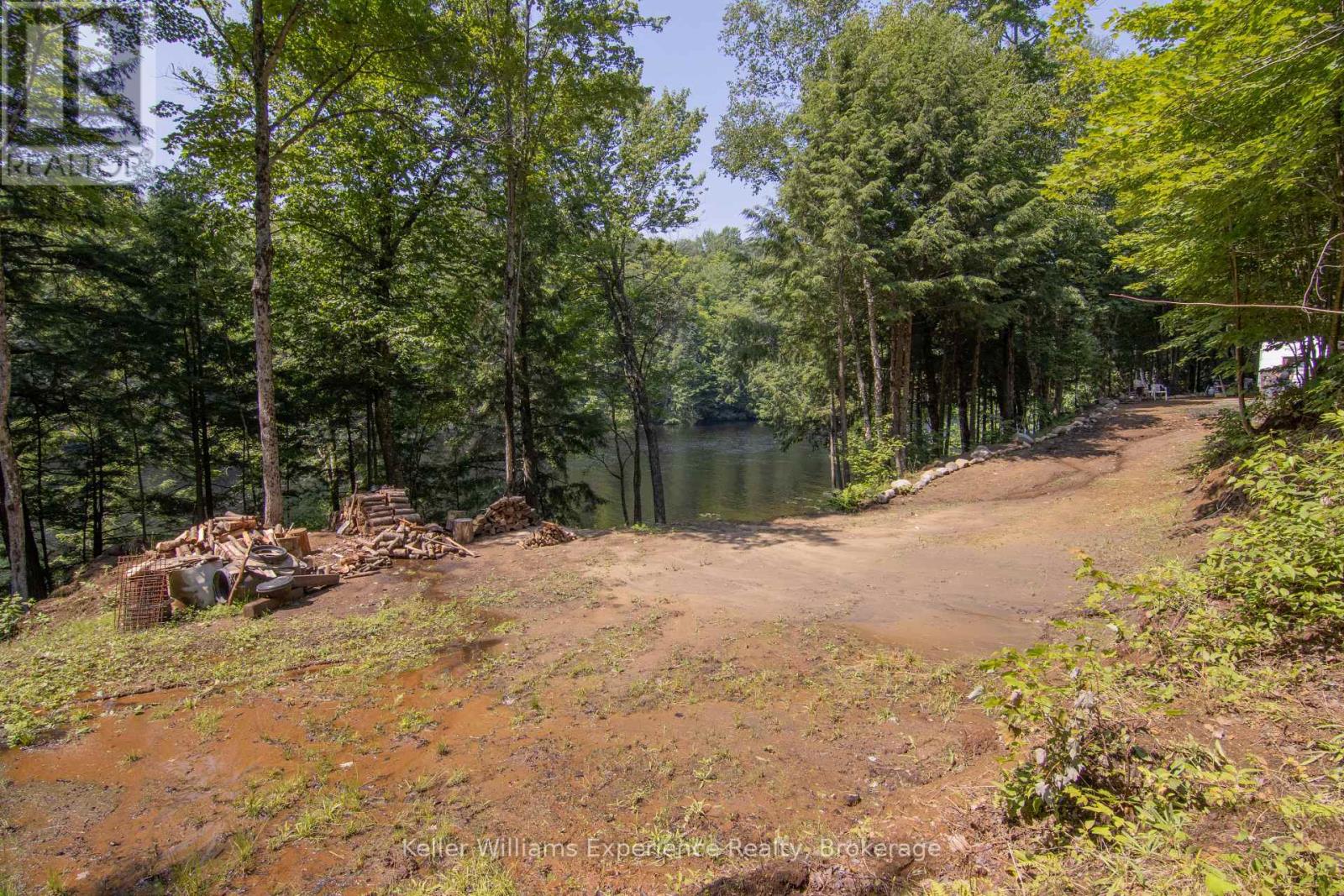 1065 Rocky Narrows Rd Pvt Road, Bracebridge, Ontario  P1L 1X1 - Photo 19 - X12128413