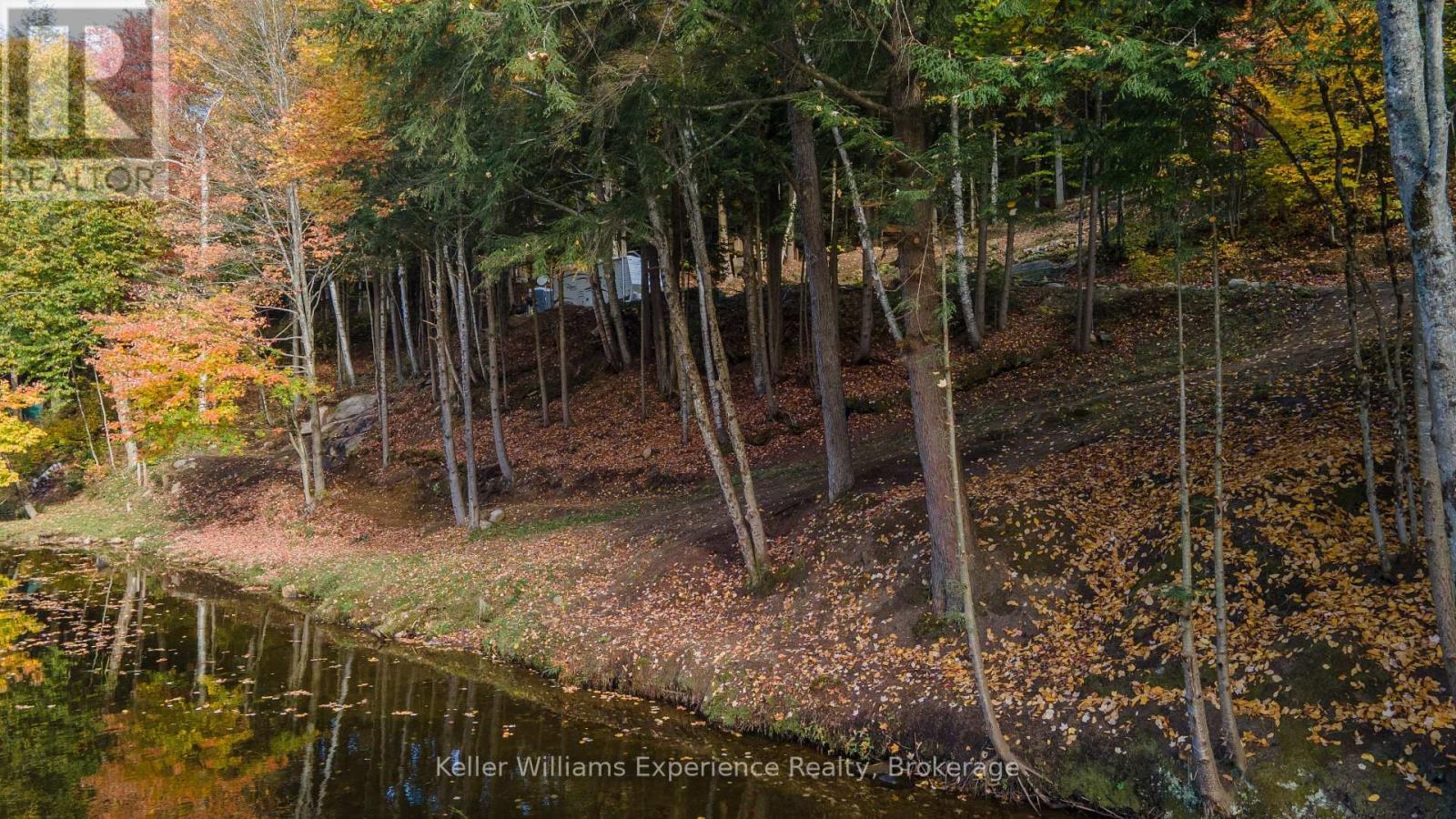 1065 Rocky Narrows Rd Pvt Road, Bracebridge, Ontario  P1L 1X1 - Photo 2 - X12128413