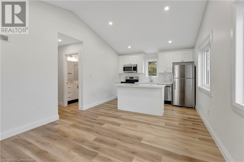 7 Hillside Drive Unit# 3, Kitchener, Ontario  N2E 1R1 - Photo 2 - 40725583