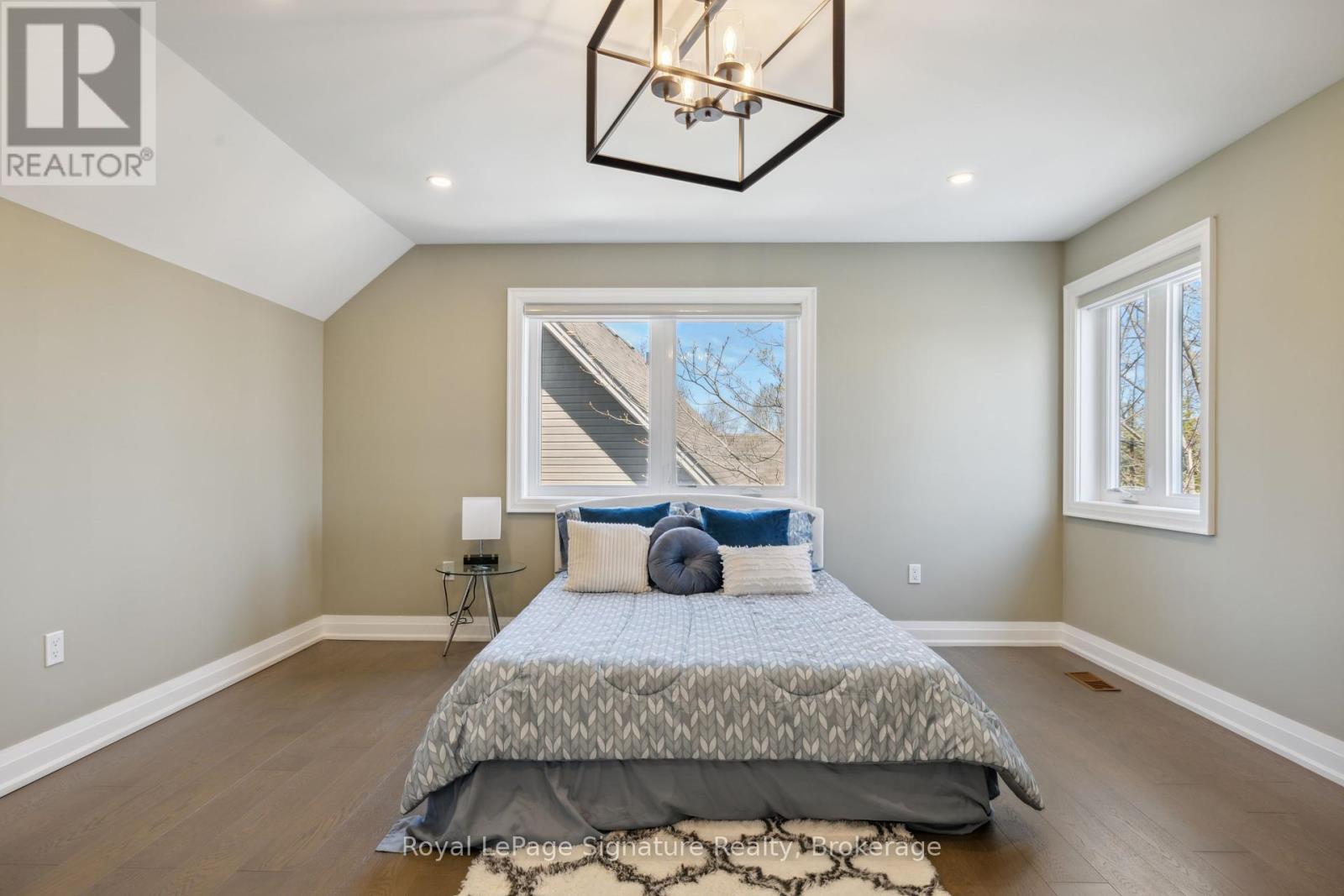 115 Rankin's Crescent, Blue Mountains, Ontario  N0H 2P0 - Photo 22 - X12128512