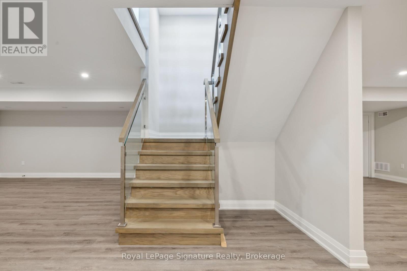 115 Rankin's Crescent, Blue Mountains, Ontario  N0H 2P0 - Photo 27 - X12128512