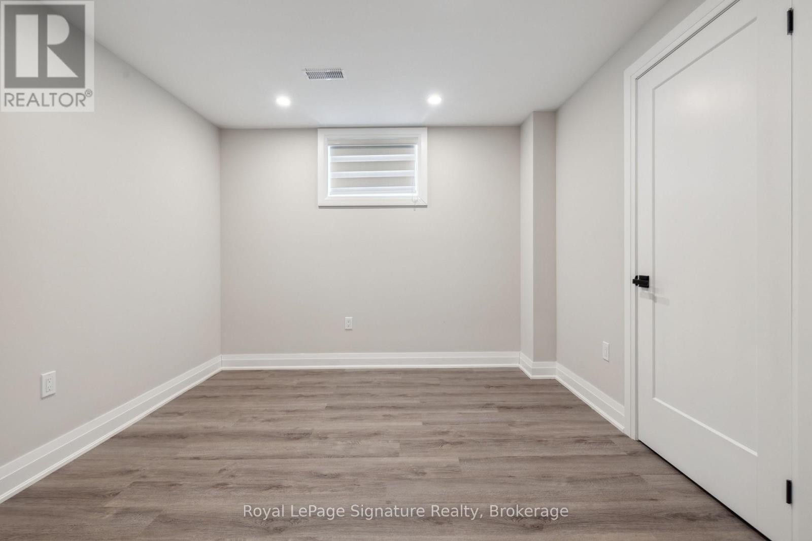 115 Rankin's Crescent, Blue Mountains, Ontario  N0H 2P0 - Photo 35 - X12128512