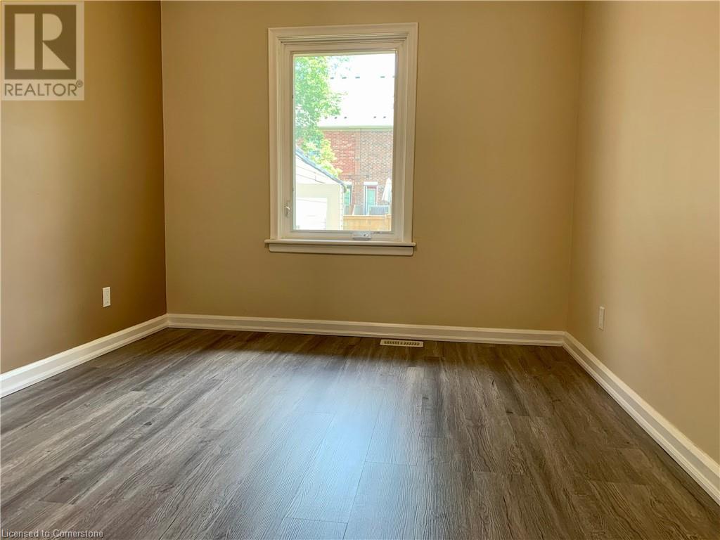 205 Blucher Street Unit# Upper/a, Kitchener, Ontario  N2H 5V6 - Photo 12 - 40725579