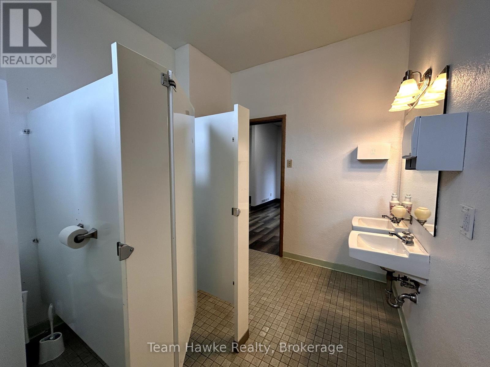 578 King Street, Midland, Ontario  L4R 4P3 - Photo 22 - S12128793