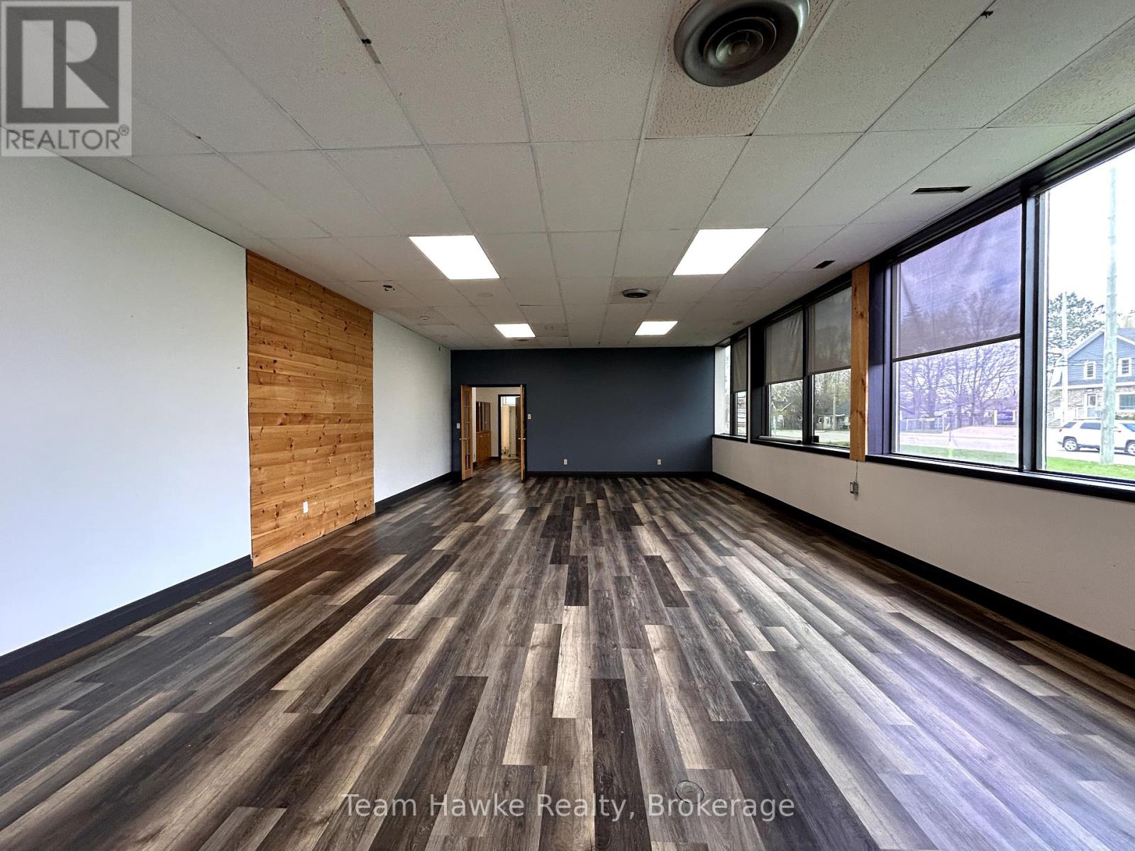 578 King Street, Midland, Ontario  L4R 4P3 - Photo 6 - S12128793