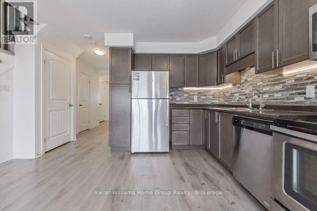 81w - 81 Westminster Crescent, Centre Wellington, Ontario  N1M 1C4 - Photo 9 - X12128852