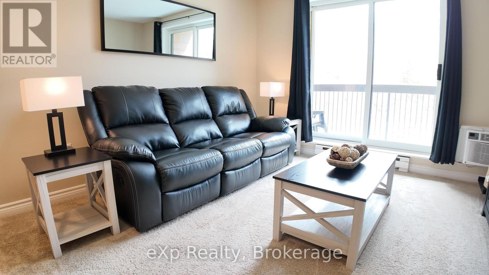 306 - 5 Valleyside Drive, Brockton, Ontario  N0G 2V0 - Photo 4 - X12128855