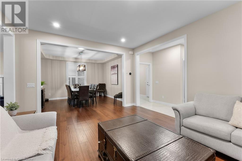 13 Hopkins Street, Thorold, Ontario  L2V 0E9 - Photo 11 - 40725246