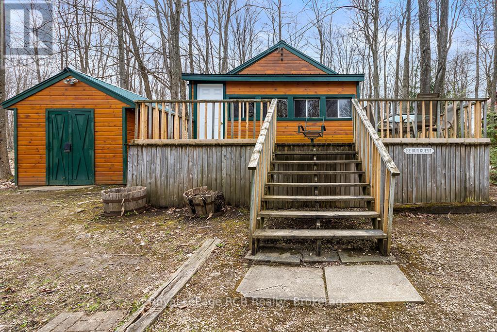 262 Canrobert Street, Grey Highlands, Ontario  N0C 1E0 - Photo 32 - X12128939