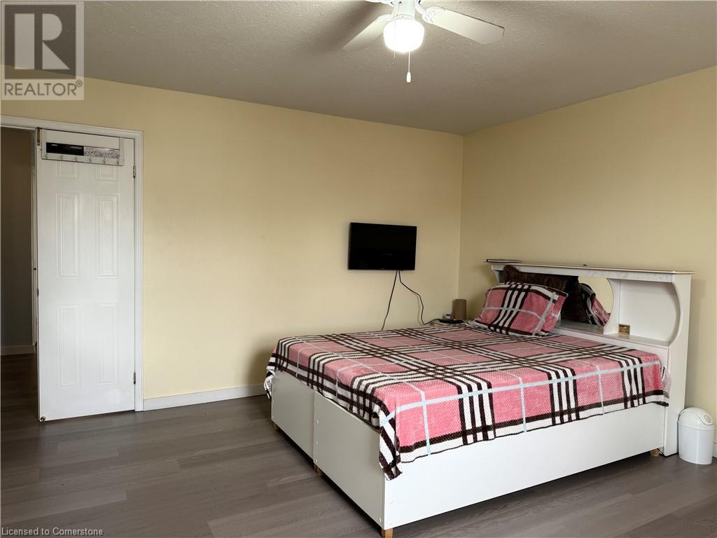 31 Reistview Street, Kitchener, Ontario  N2E 4H3 - Photo 25 - 40725526