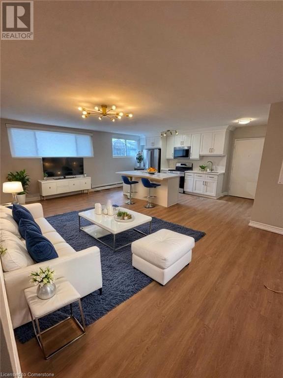 122 Sixth Avenue Unit# 103, Kitchener, Ontario  N2C 1R1 - Photo 2 - 40725669