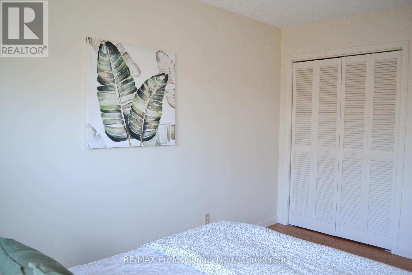 22 - 26 Herman Avenue, Huntsville, Ontario  P1H 1J6 - Photo 12 - X12129299