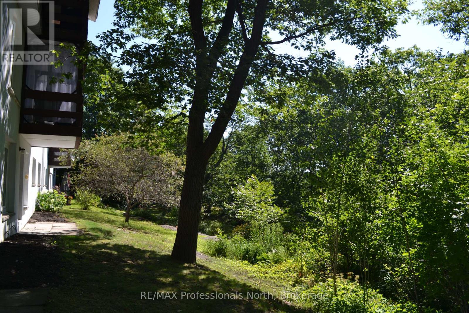 22 - 26 Herman Avenue, Huntsville, Ontario  P1H 1J6 - Photo 23 - X12129299
