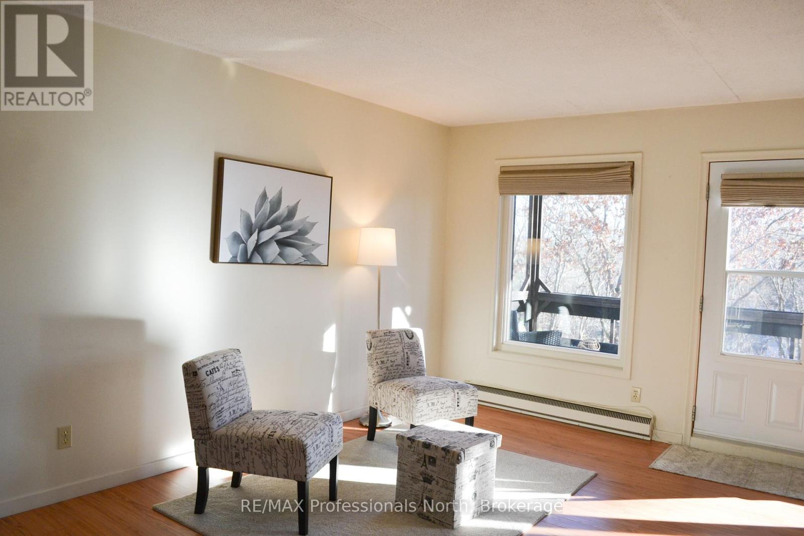22 - 26 Herman Avenue, Huntsville, Ontario  P1H 1J6 - Photo 8 - X12129299