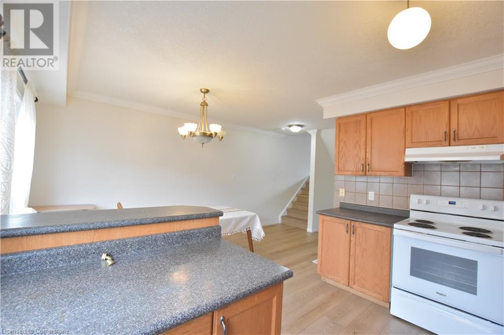 175 David Bergey Drive Unit# M61, Kitchener, Ontario  N2E 4H9 - Photo 11 - 40725705