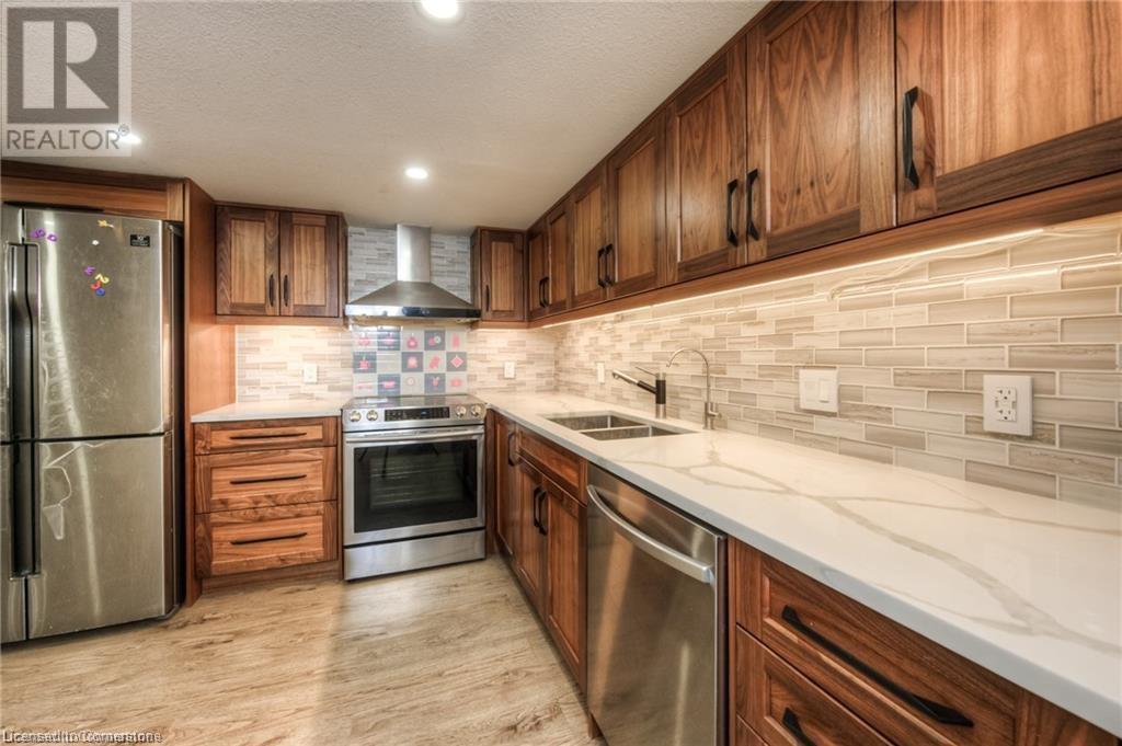 410 Krug Street Unit# Lower, Kitchener, Ontario  N2B 1L1 - Photo 8 - 40725637