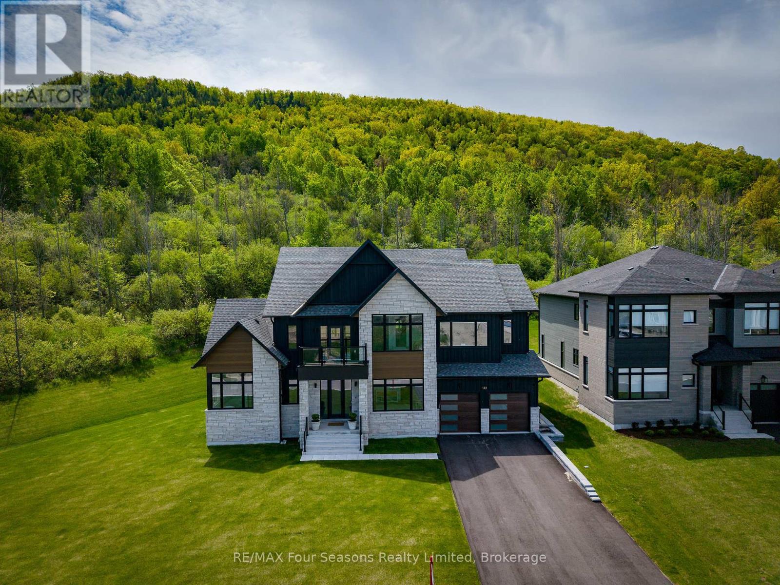 132 Dorothy Drive, Blue Mountains, Ontario  N0H 2P0 - Photo 38 - X12129457