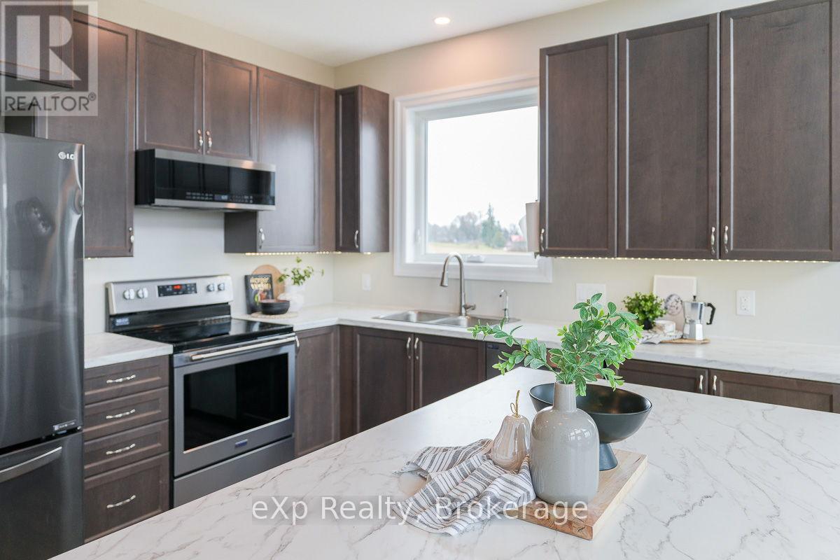 315225 Hwy 6, Chatsworth, Ontario  N0H 2V0 - Photo 14 - X12129484