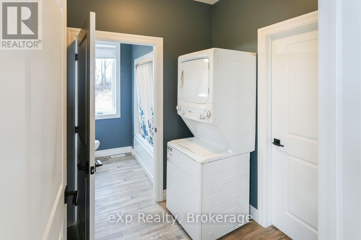 315225 Hwy 6, Chatsworth, Ontario  N0H 2V0 - Photo 23 - X12129484