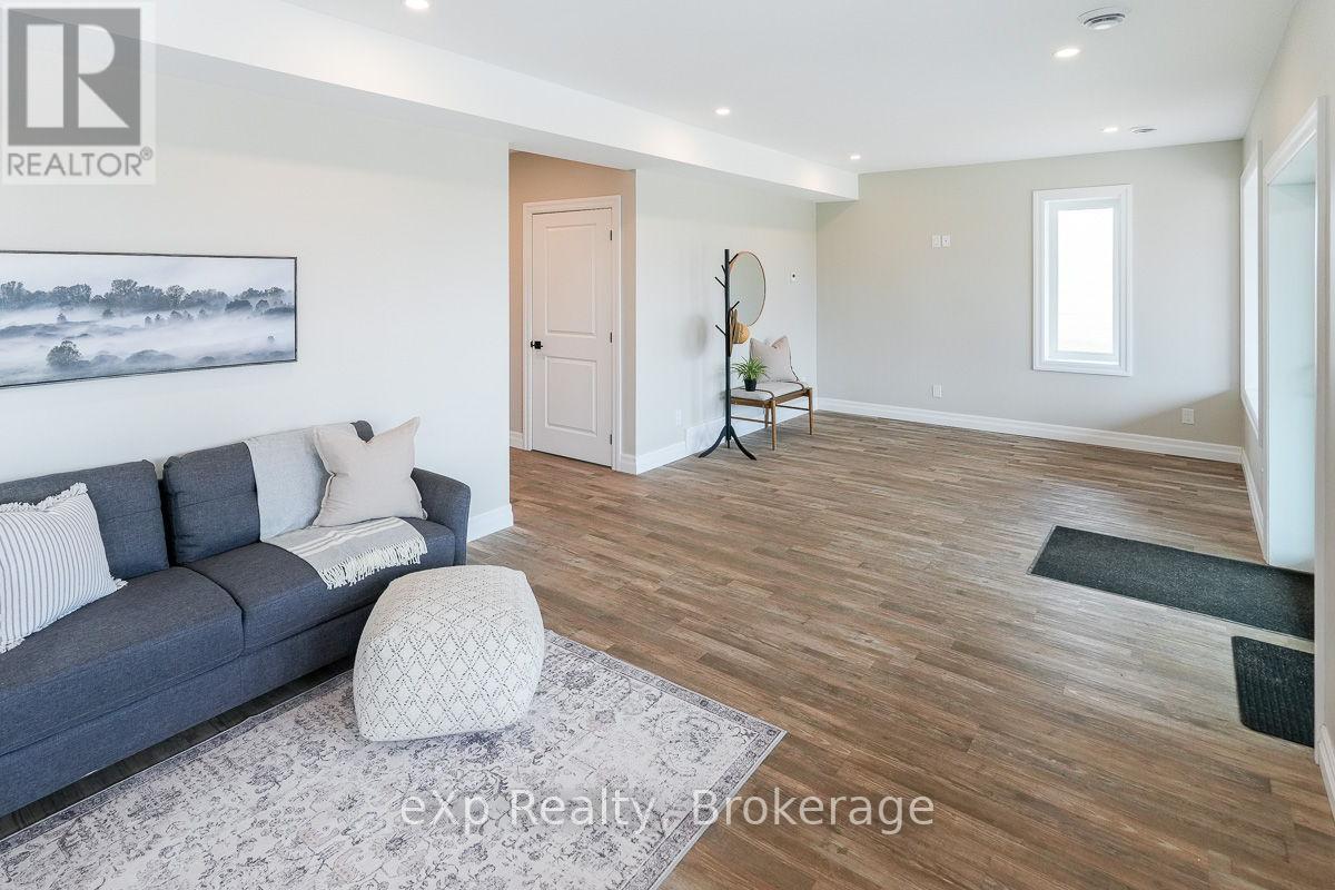 315225 Hwy 6, Chatsworth, Ontario  N0H 2V0 - Photo 37 - X12129484