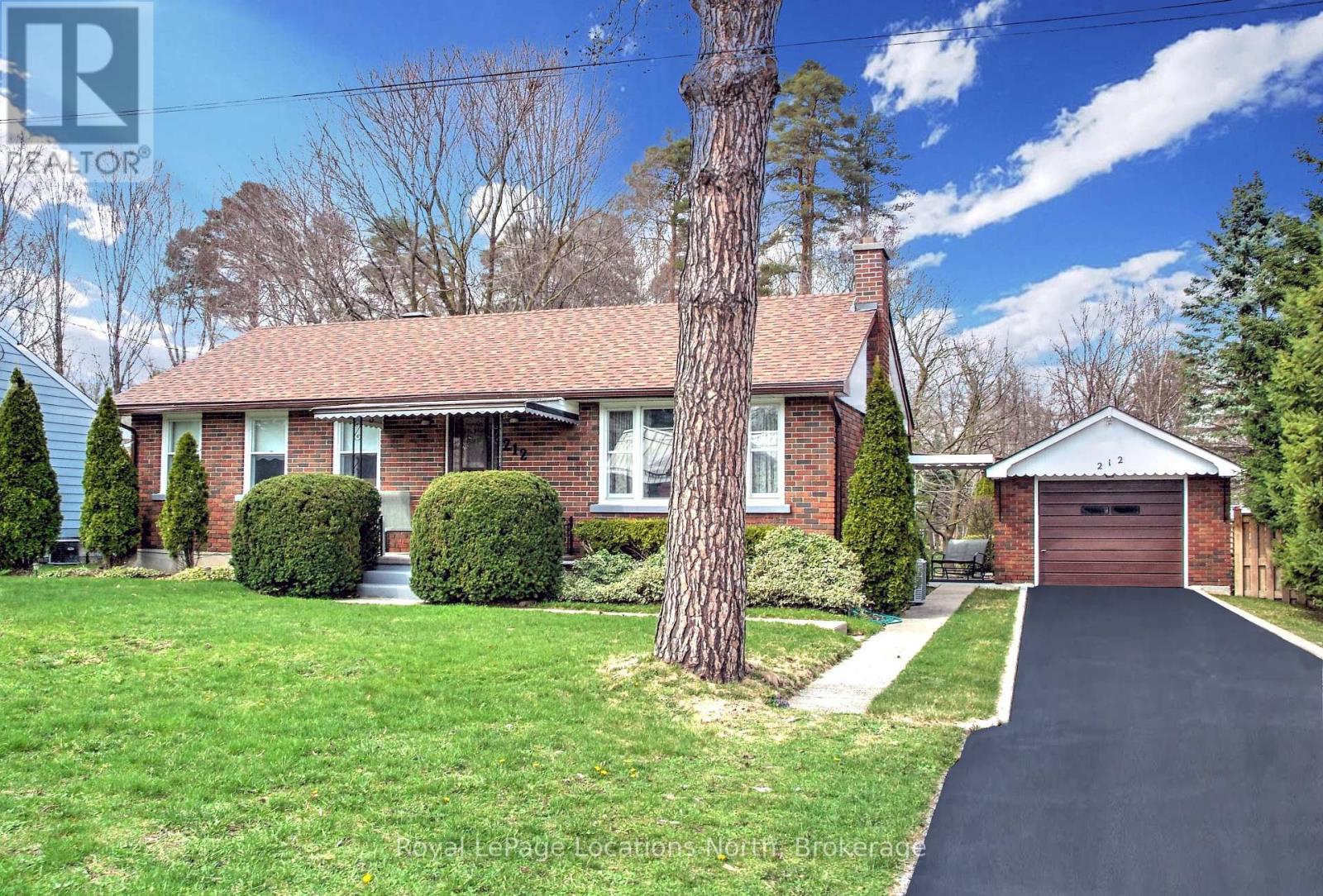 212 Kirkwood Drive, Clearview, Ontario  L0M 1S0 - Photo 46 - S12129549