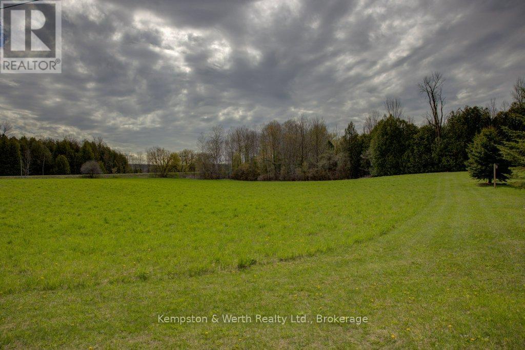 112 Old Bridge Road S, West Grey, Ontario  N4N 3B8 - Photo 35 - X12129544