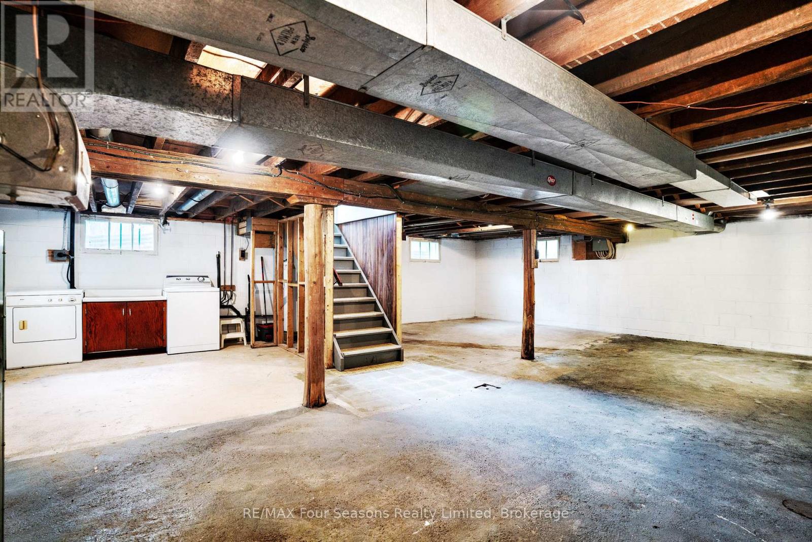 120 Charles Street W, Wellington North, Ontario  N0G 1A0 - Photo 17 - X12129603