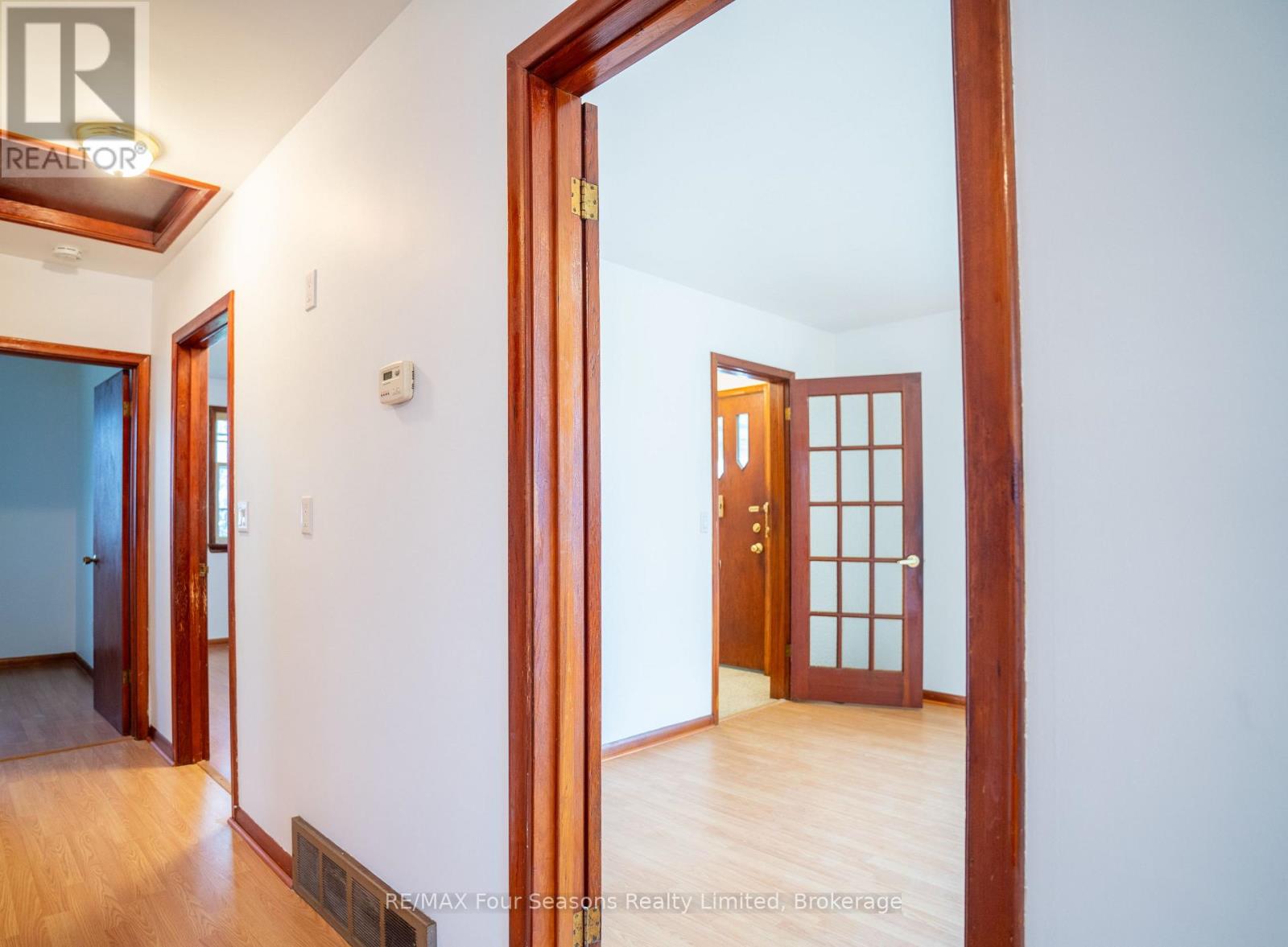 120 Charles Street W, Wellington North, Ontario  N0G 1A0 - Photo 8 - X12129603