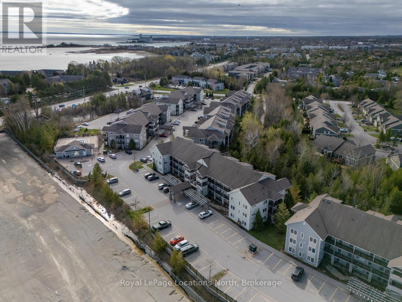 208 - 6 Brandy Lane Drive, Collingwood, Ontario  L9Y 0X4 - Photo 41 - S12129687