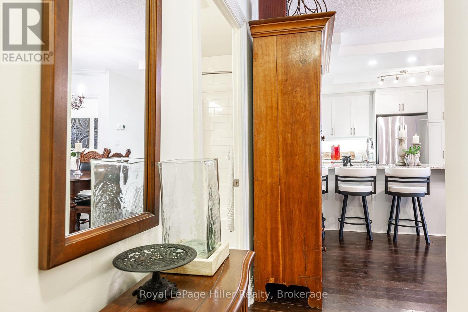 111 - 255 John Street, Stratford, Ontario  N5A 0G7 - Photo 10 - X12129939