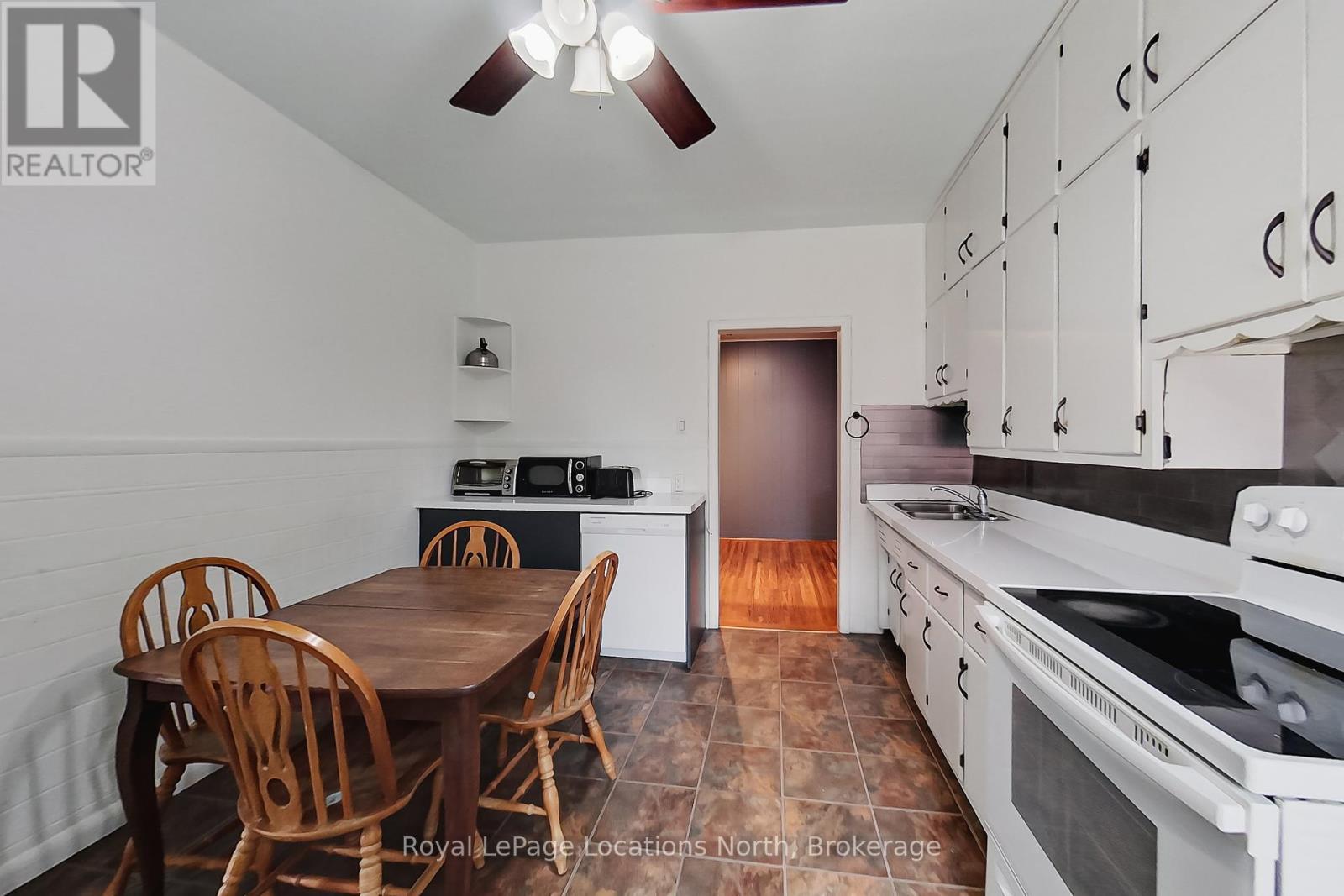 9 Collingwood Street W, Meaford, Ontario  N4L 1N8 - Photo 14 - X12129963