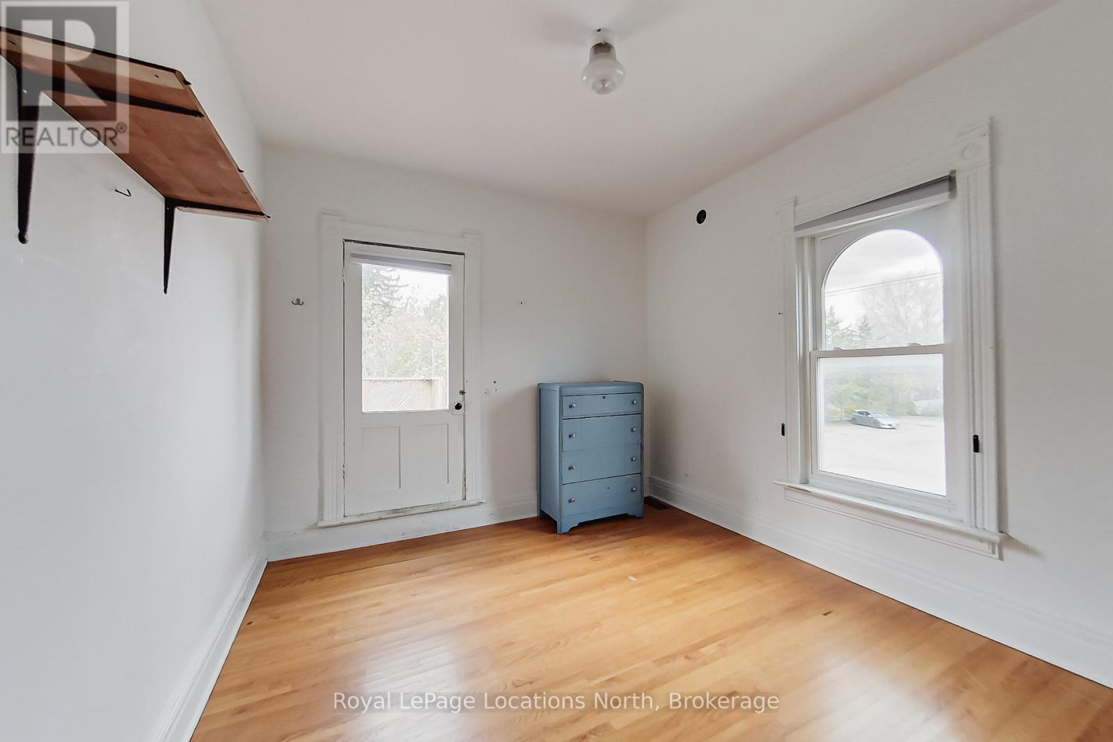 9 Collingwood Street W, Meaford, Ontario  N4L 1N8 - Photo 19 - X12129963