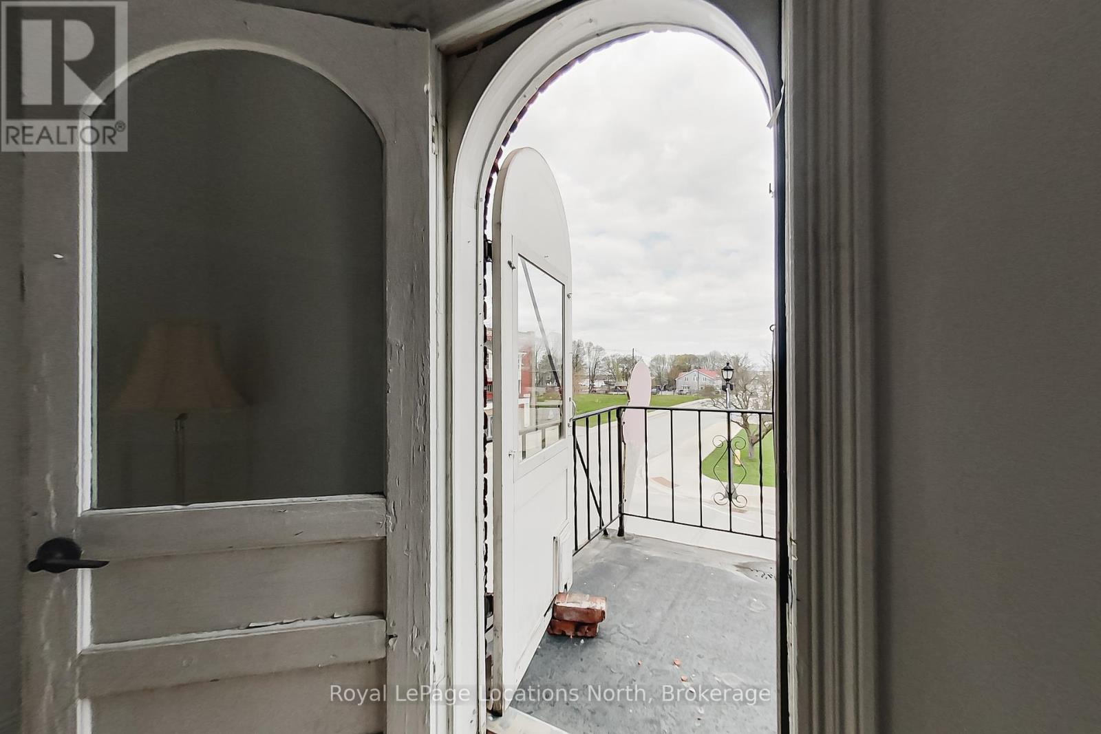 9 Collingwood Street W, Meaford, Ontario  N4L 1N8 - Photo 6 - X12129963