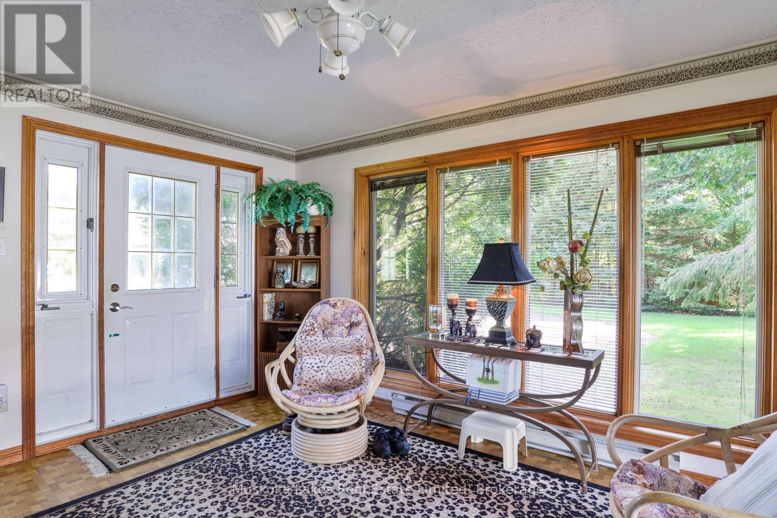 93 Steeles Road, Seguin, Ontario  P0C 1J0 - Photo 6 - X12130001