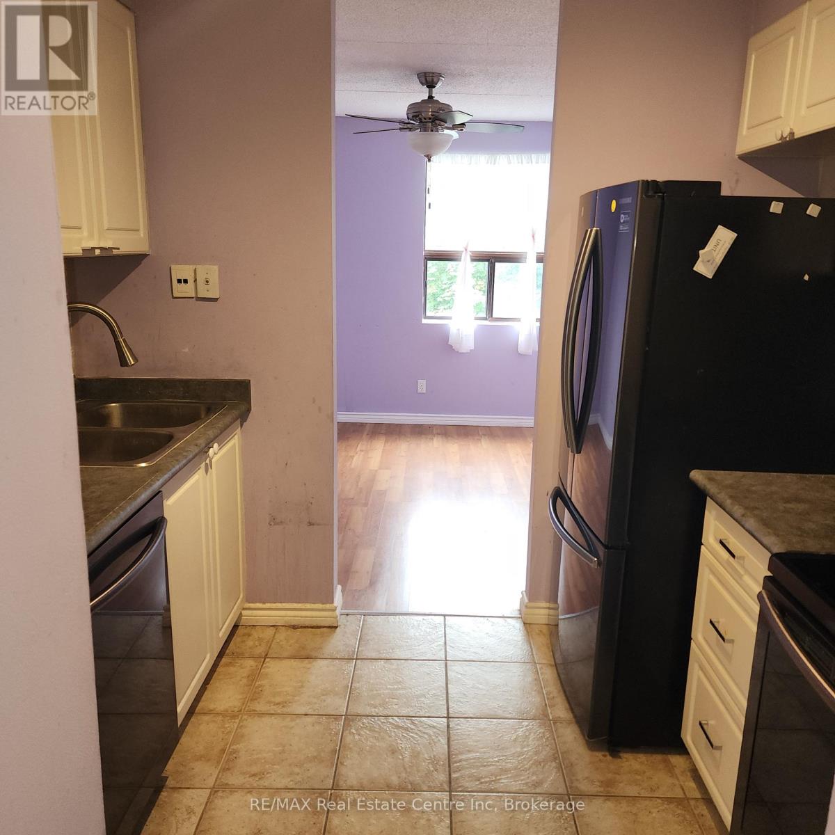 307 - 65 Silvercreek Parkway N, Guelph, Ontario  N1H 7R9 - Photo 12 - X12130227