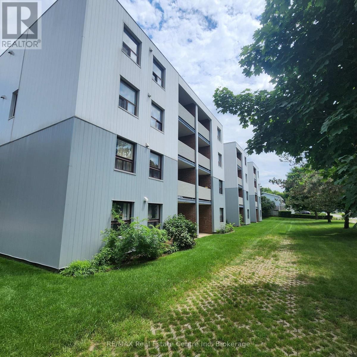307 - 65 Silvercreek Parkway N, Guelph, Ontario  N1H 7R9 - Photo 3 - X12130227