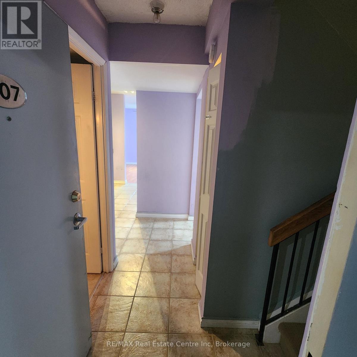 307 - 65 Silvercreek Parkway N, Guelph, Ontario  N1H 7R9 - Photo 9 - X12130227