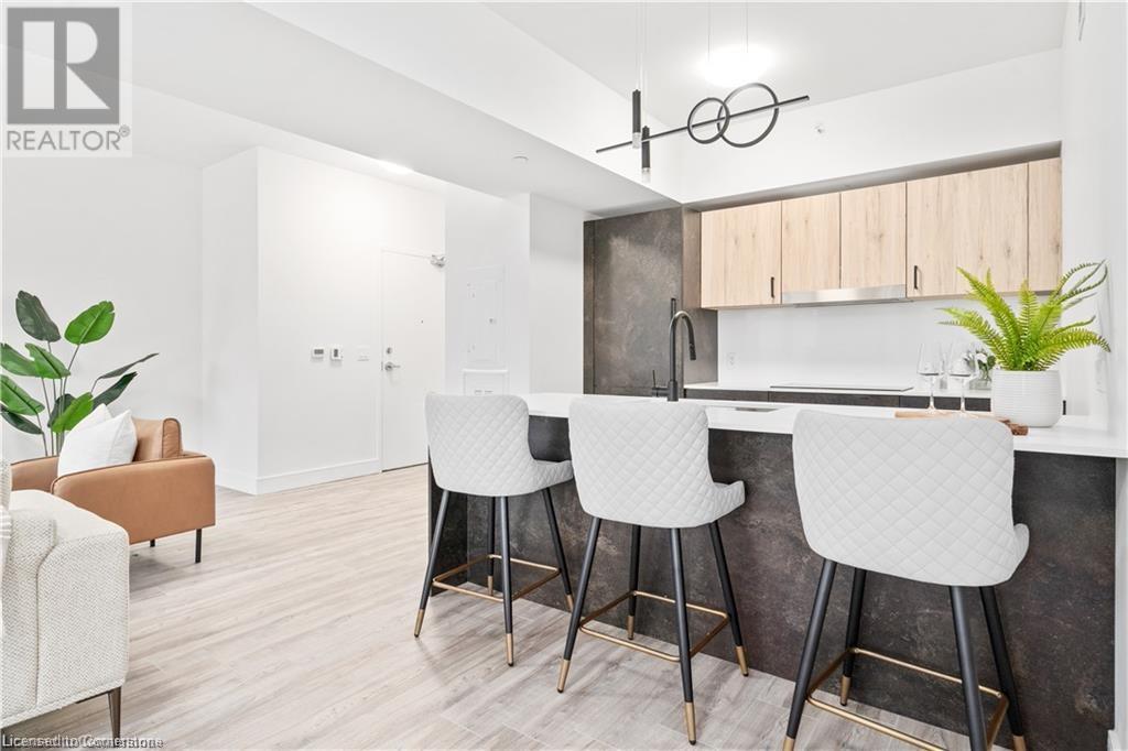 2 Dundas Street W Unit# 406, Belleville, Ontario  K8P 1A1 - Photo 3 - 40724793