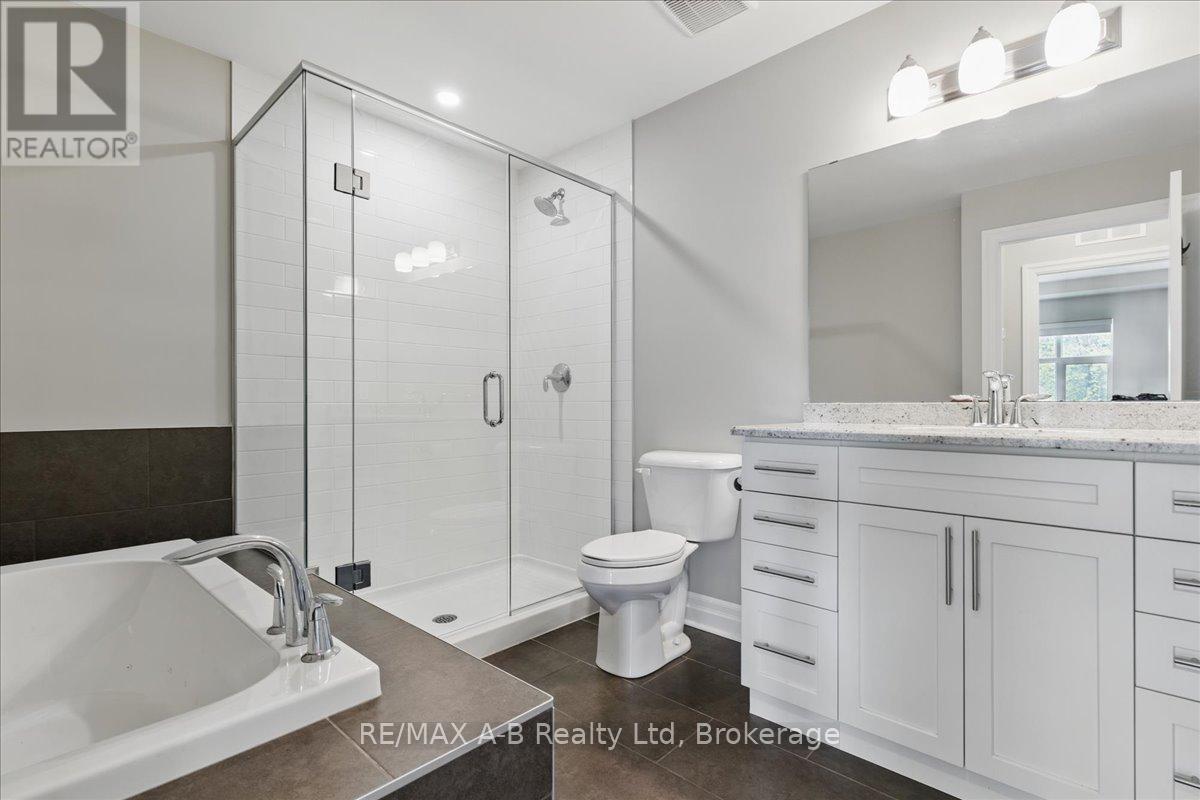 206 - 255 John Street N, Stratford, Ontario  N5A 0G7 - Photo 18 - X12130405
