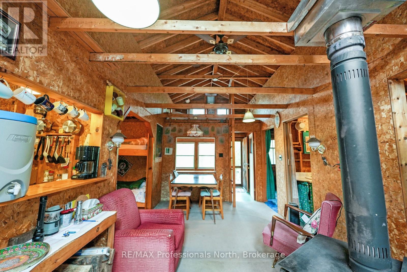 1011 Tadmore Trail, Dysart Et Al, Ontario  K0M 1S0 - Photo 13 - X12130515