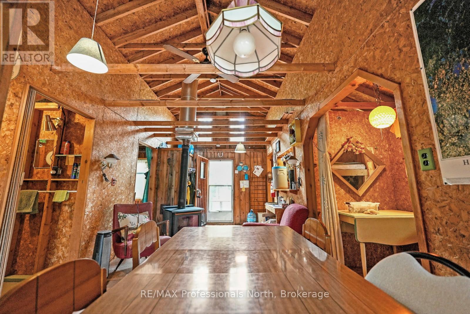 1011 Tadmore Trail, Dysart Et Al, Ontario  K0M 1S0 - Photo 16 - X12130515