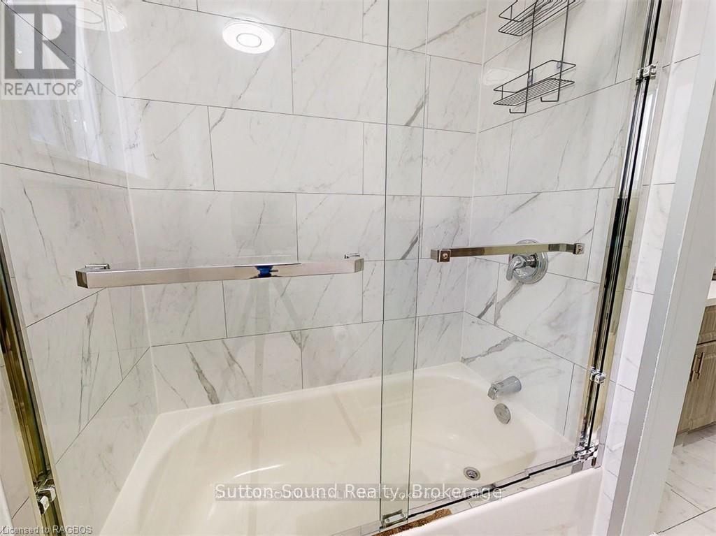379 Isaac Street, South Bruce Peninsula, Ontario  N0H 2T0 - Photo 19 - X12130792
