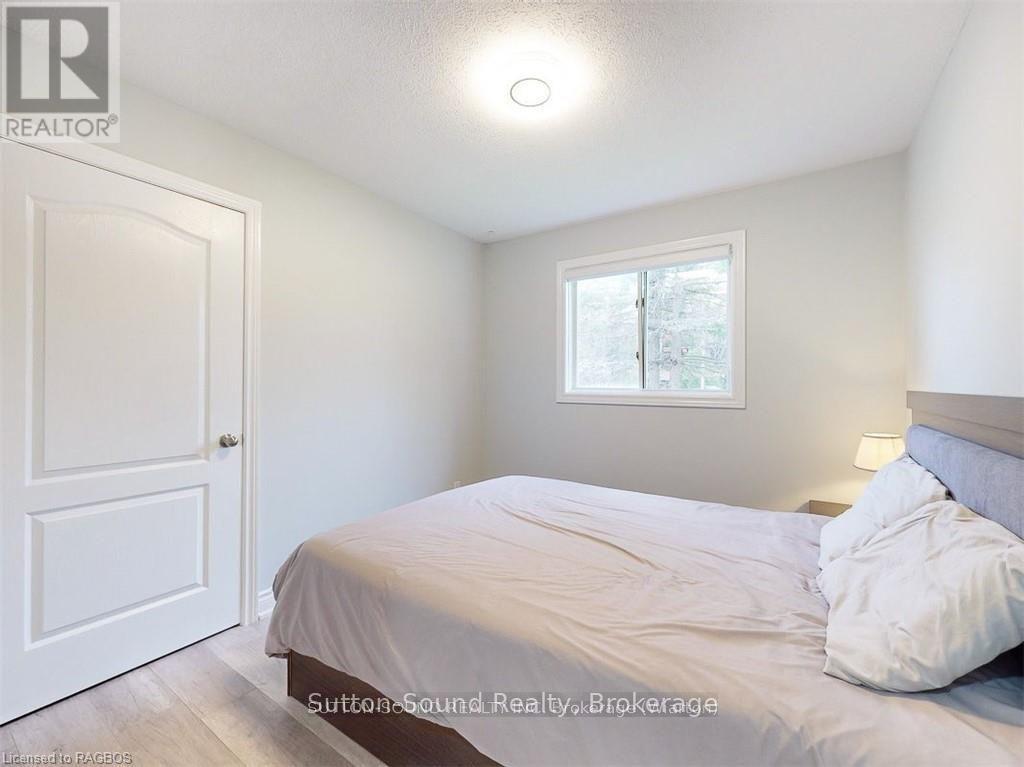 379 Isaac Street, South Bruce Peninsula, Ontario  N0H 2T0 - Photo 23 - X12130792